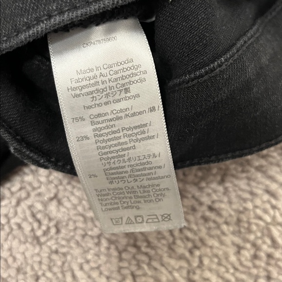 Madewell Mid-rise Kick Out Black Jeans - Picture 6 of 6